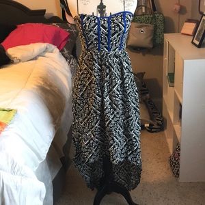 Cute/comfortable summer high-low strapless dress